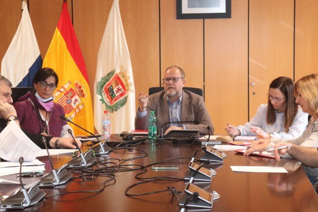 La Mesa del Taxi aprueba una actualización de la tarifa urbana propuesta por el sector